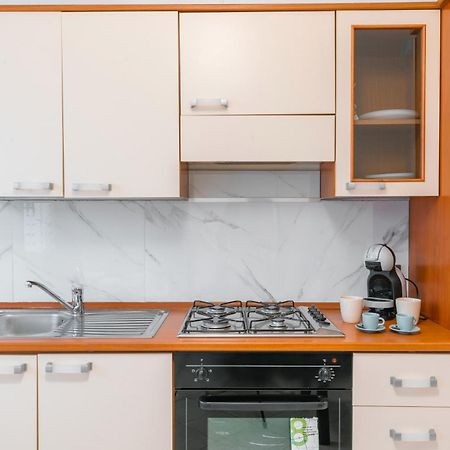 Ihost Apartment - De Andreis 11 ميلان المظهر الخارجي الصورة