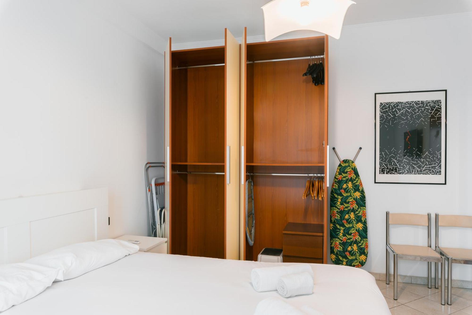Ihost Apartment - De Andreis 11 ميلان المظهر الخارجي الصورة
