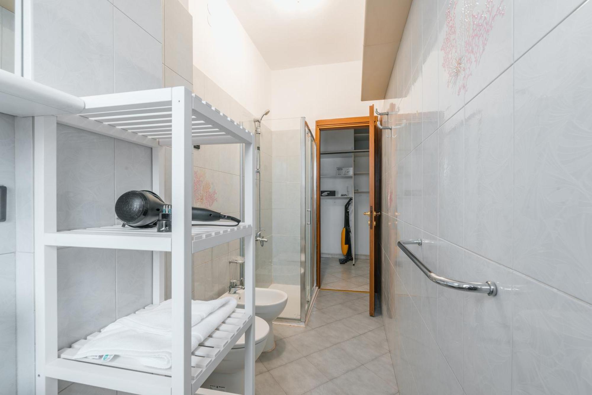 Ihost Apartment - De Andreis 11 ميلان المظهر الخارجي الصورة
