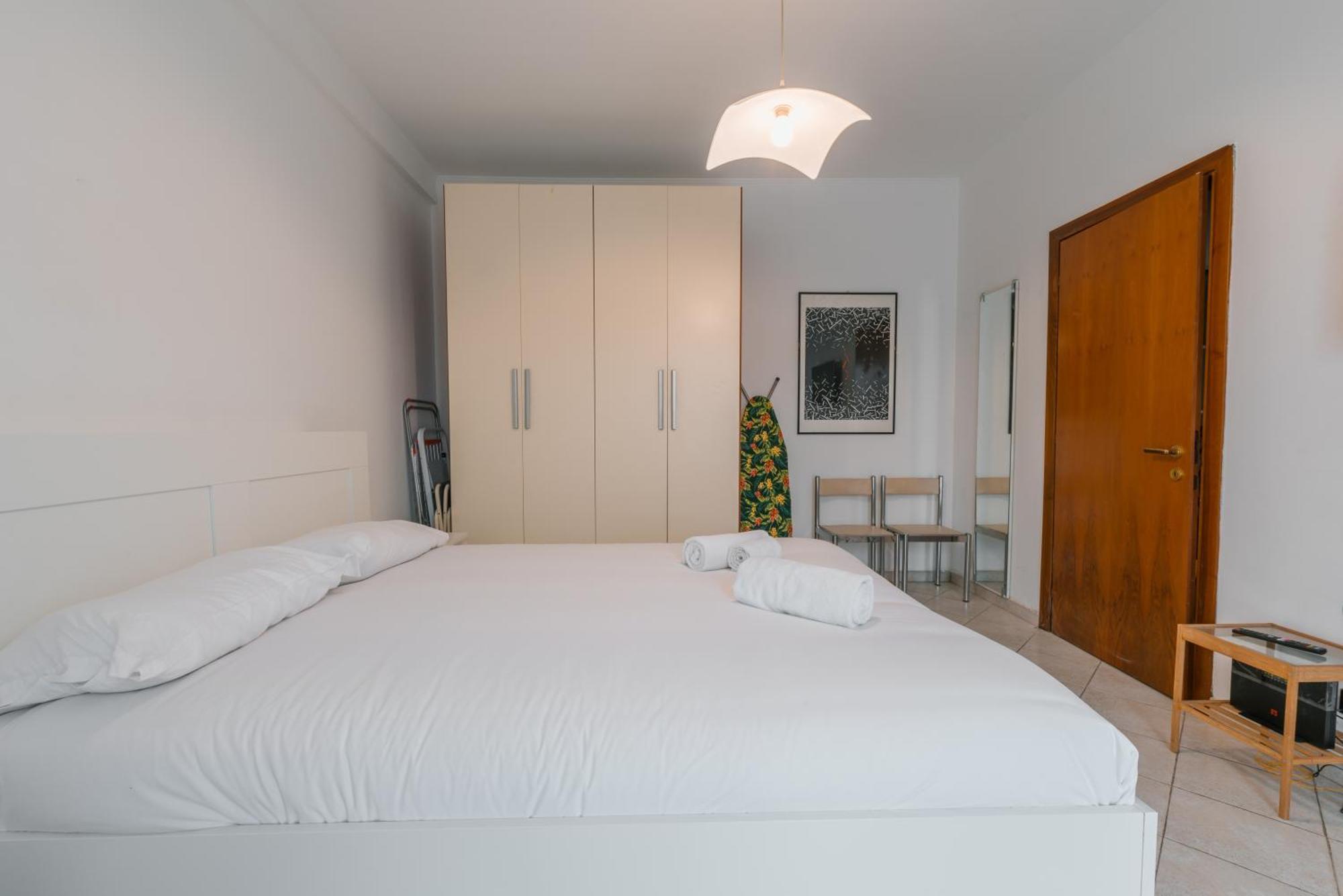 Ihost Apartment - De Andreis 11 ميلان المظهر الخارجي الصورة