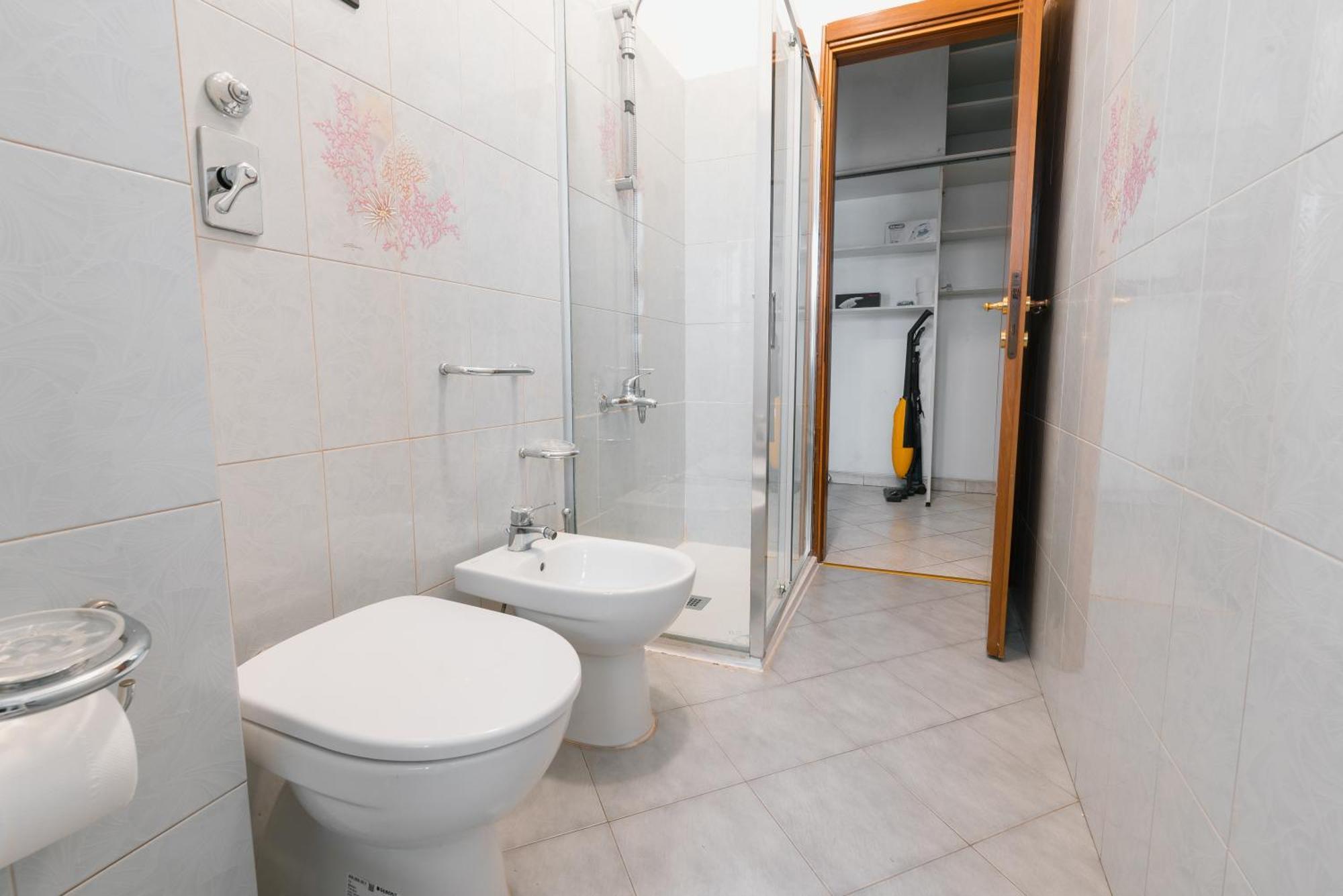 Ihost Apartment - De Andreis 11 ميلان المظهر الخارجي الصورة