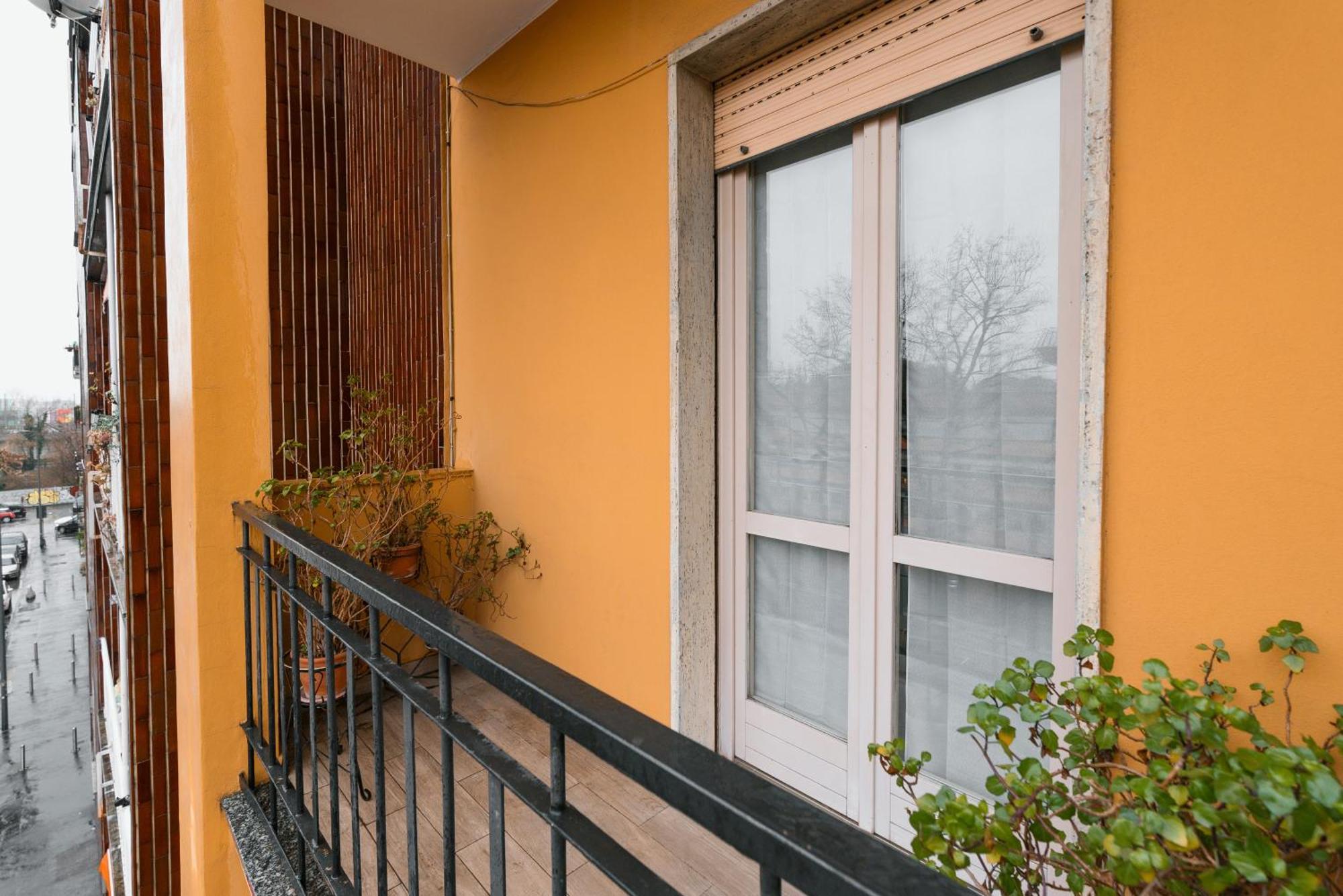Ihost Apartment - De Andreis 11 ميلان المظهر الخارجي الصورة