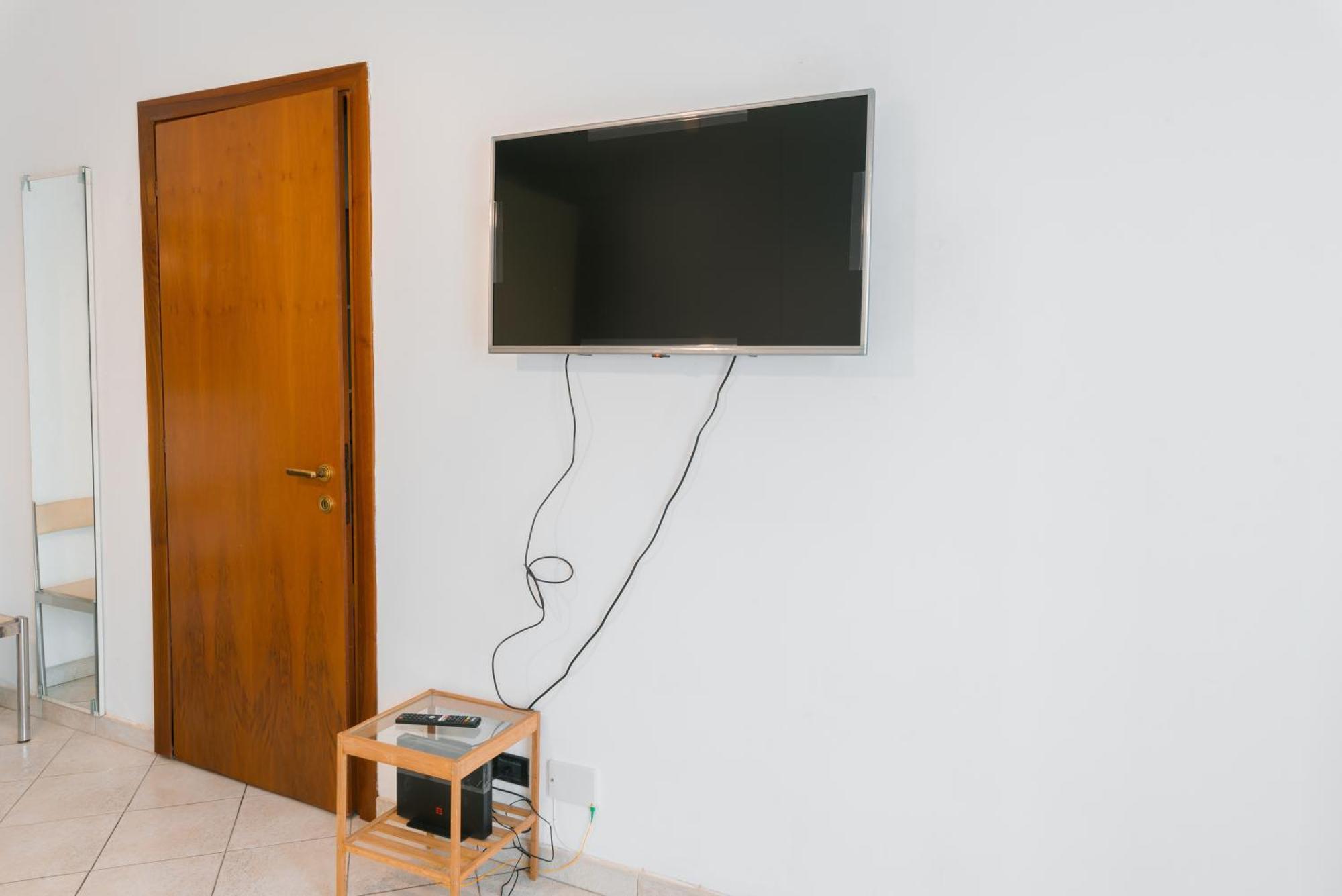 Ihost Apartment - De Andreis 11 ميلان المظهر الخارجي الصورة